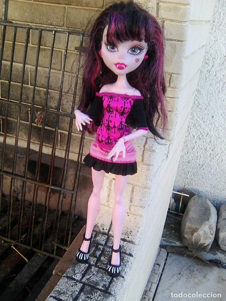 Mu&ntilde;ecas modernas: Monster High - Draculaura - Foto 2