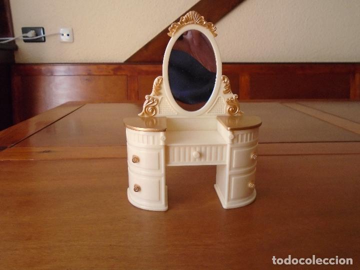 Mu&ntilde;ecas modernas: MUEBLE TOCADOR PARA MU&Ntilde;ECAS - Foto 3