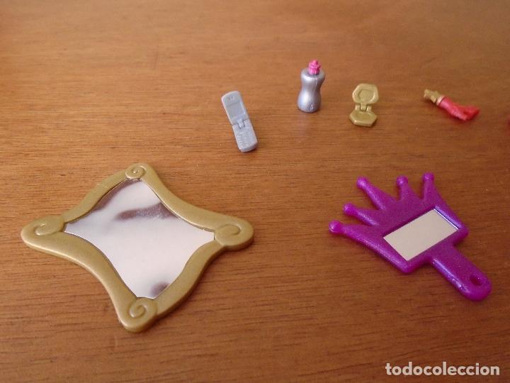 Mu&ntilde;ecas modernas: LOTE DE COSITAS DE TOCADOR PARA MU&Ntilde;ECAS BRATZ - Foto 4