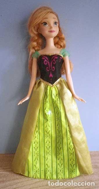 Anna ana con vestido magico de coronación elsa - Vendido en Subasta -  107993687
