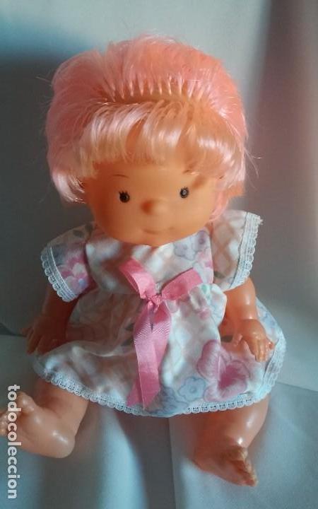 Mu&ntilde;ecas modernas: Preciosa mu&ntilde;eca con pelo rosa - Foto 6