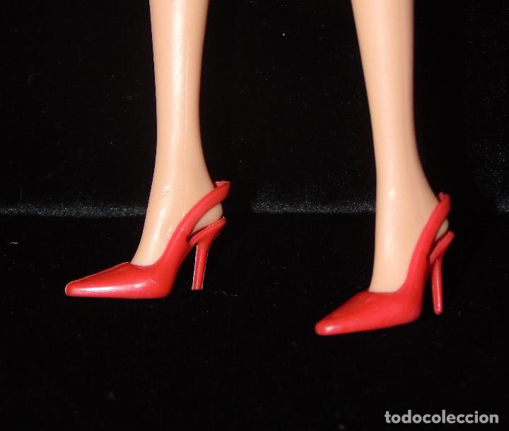 Mu&ntilde;ecas modernas: Par de Zapatos para mu&ntilde;eca Barbie - Foto 1