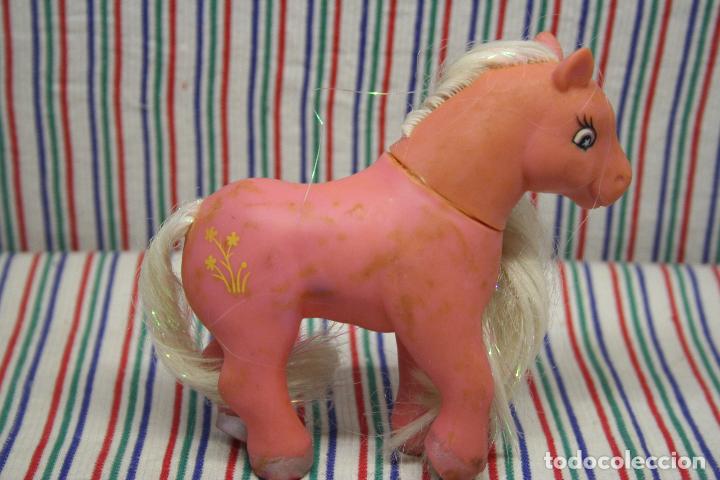 Mu&ntilde;ecas modernas: PONY FLORES - Foto 1
