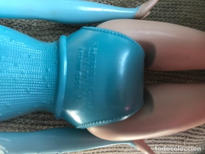 Mu&ntilde;ecas modernas: MU&Ntilde;ECA FROZEN DISNEY 2012 MATTEL - Foto 3
