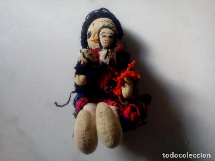 Mu&ntilde;ecas modernas: Mu&ntilde;eca de fieltro Guatemalteca - Foto 4
