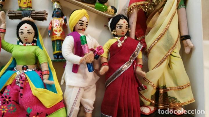 Mu&ntilde;ecas modernas: Mu&ntilde;ecos de madera Bombay - Foto 5