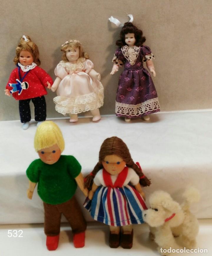 Mu&ntilde;ecas modernas: Lote mu&ntilde;ecos mini - Foto 1