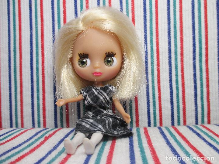 Mu&ntilde;ecas modernas: MINI MU&Ntilde;ECA BLYTHE LITTLEST PET SHOP - Foto 1
