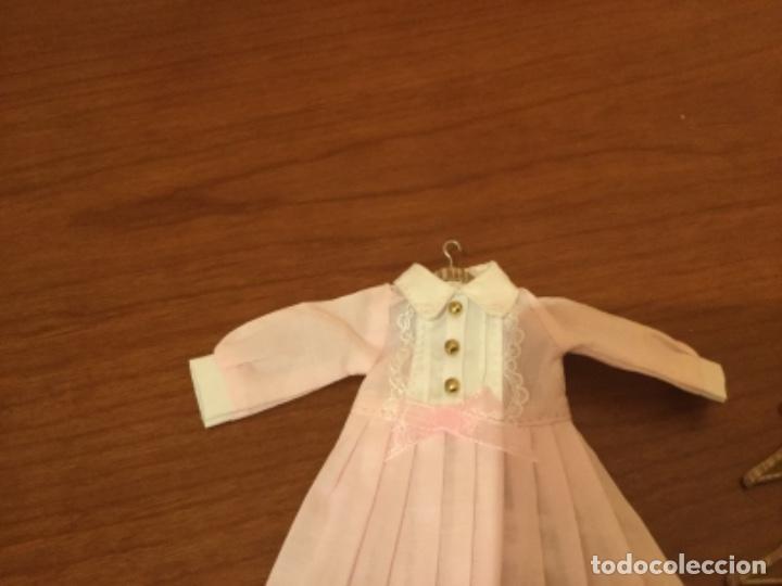 Mu&ntilde;ecas modernas: Perchas para Blythe o Barby - Foto 2