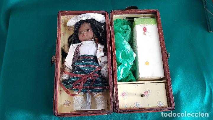 Mu&ntilde;ecas modernas: MU&Ntilde;ECA ANTIGUA - Foto 1