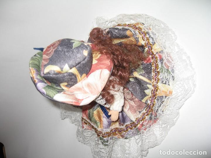Mu&ntilde;ecas modernas: MU&Ntilde;ECA DE COLECCI&Oacute;N DE PORCELANA - Foto 3