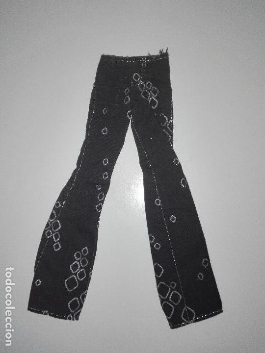 Mu&ntilde;ecas modernas: pantalon de mu&ntilde;eco monster high - Foto 1