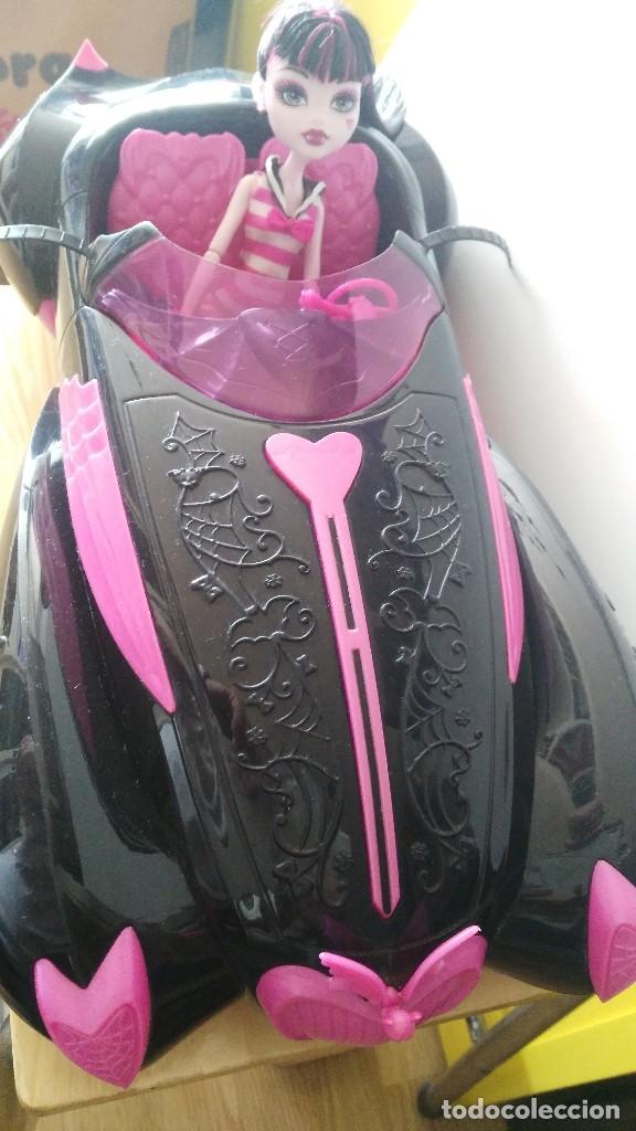 Mu&ntilde;ecas modernas: monster high - coche mas draculaura - Foto 3