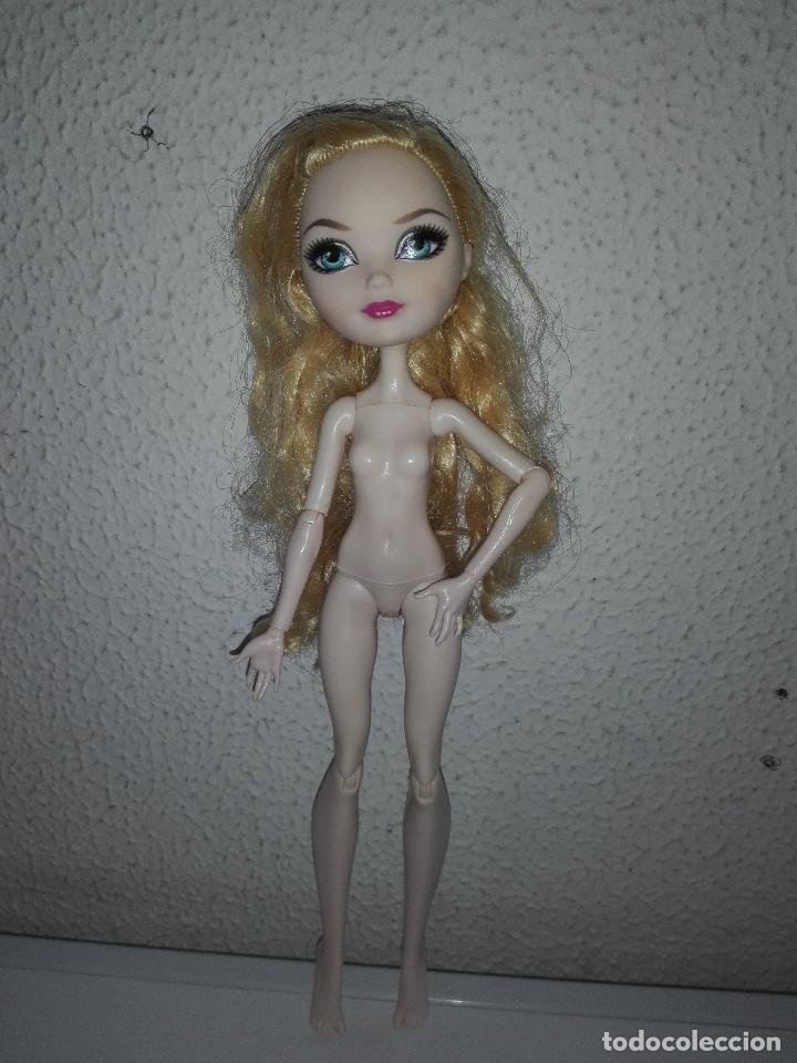 Mu&ntilde;ecas modernas: Mu&ntilde;eca ever after high apple white cbayp - Foto 4