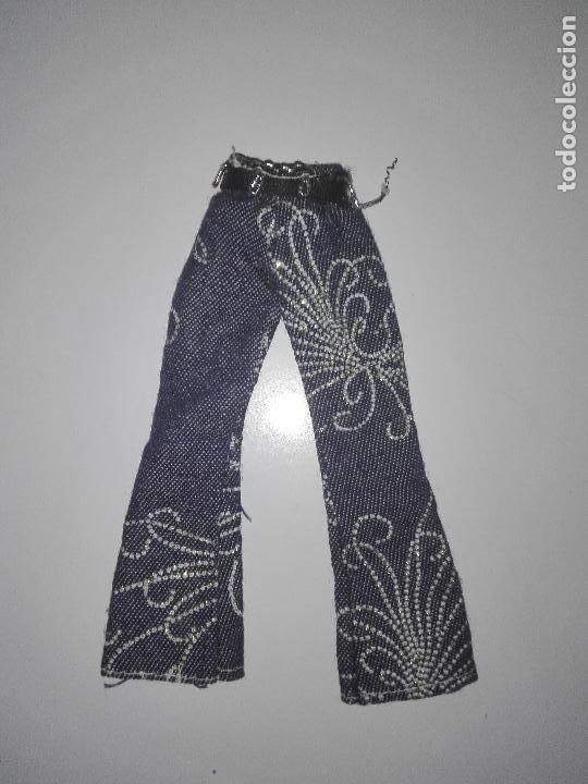 Mu&ntilde;ecas modernas: Pantalon de mu&ntilde;eca bratz - Foto 1