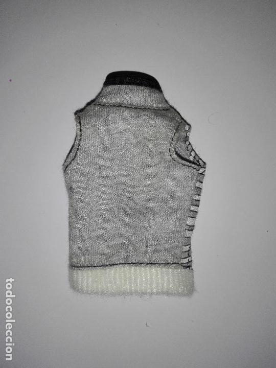 Mu&ntilde;ecas modernas: Chaqueta de  mu&ntilde;eco monster high - Foto 2