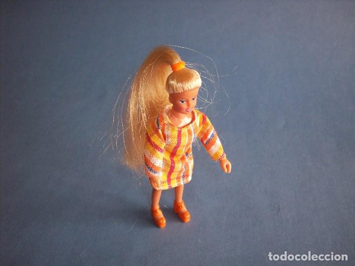 Mu&ntilde;ecas modernas: mu&ntilde;eca con coleta - Foto 2