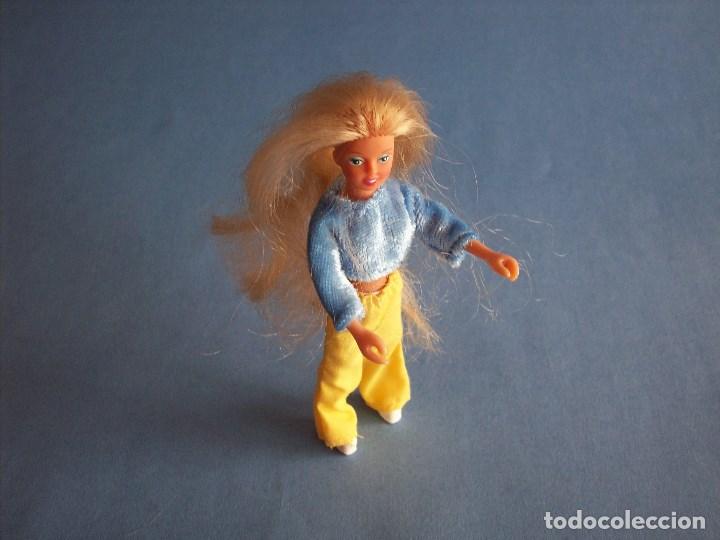 Mu&ntilde;ecas modernas: mu&ntilde;eca con pelo suelto - Foto 2