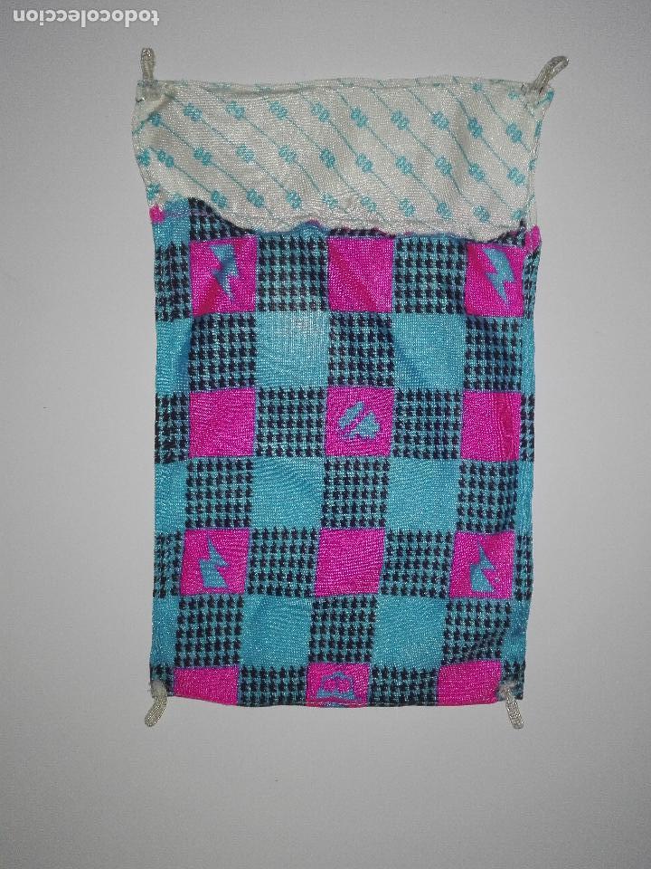 Mu&ntilde;ecas modernas: manta de mu&ntilde;eca monster high - Foto 2