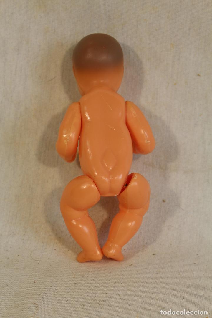 Mu&ntilde;ecas modernas: mu&ntilde;eco celuloide 17cm. - Foto 3