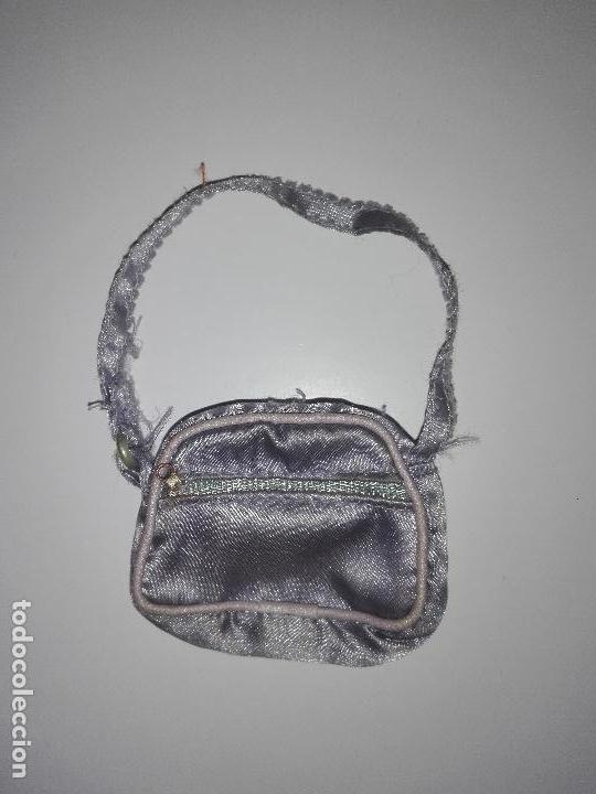 Mu&ntilde;ecas modernas: Bolso de mu&ntilde;eca bratz cnn2 - Foto 1