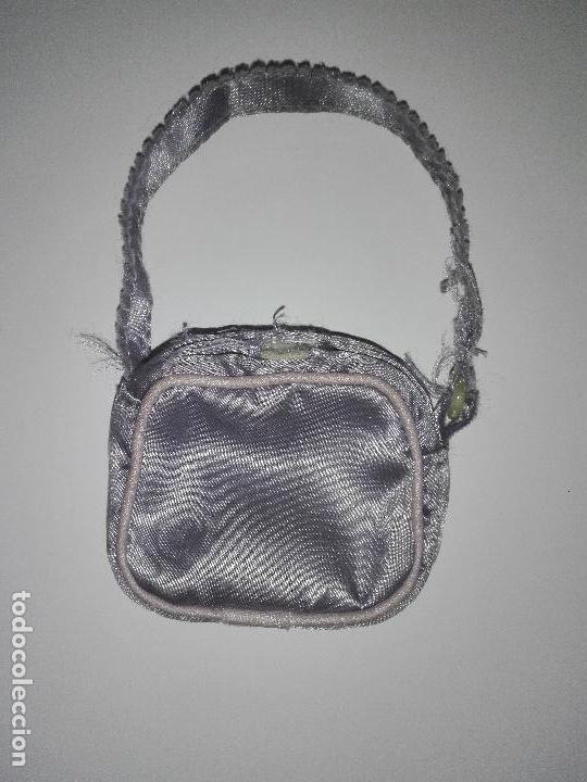 Mu&ntilde;ecas modernas: Bolso de mu&ntilde;eca bratz cnn2 - Foto 2