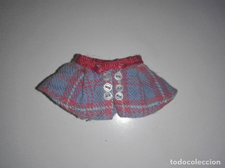 Mu&ntilde;ecas modernas: Falda de mu&ntilde;eca Bratz - Foto 1