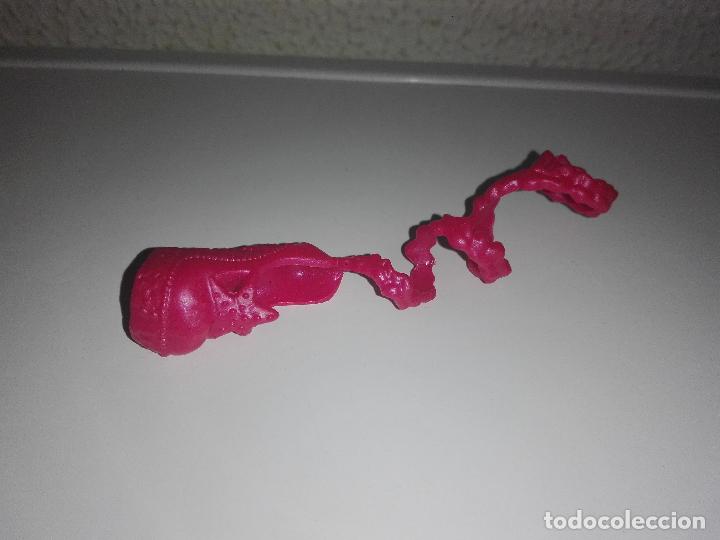 Mu&ntilde;ecas modernas: Zapato de mu&ntilde;eca monster high cam1 - Foto 1