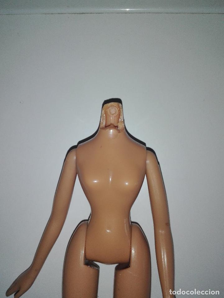 Mu&ntilde;ecas modernas: Cuerpo de mu&ntilde;eca bratz - Foto 3