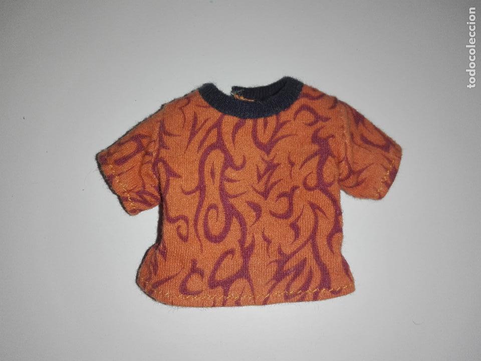 Mu&ntilde;ecas modernas: Camisa de mu&ntilde;eco chico bratz boy - Foto 1