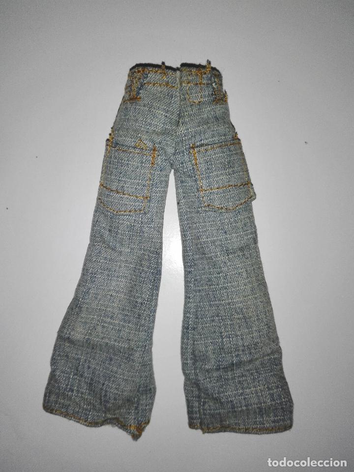 Mu&ntilde;ecas modernas: Pantal&oacute;n de mu&ntilde;eca Bratz - Foto 2