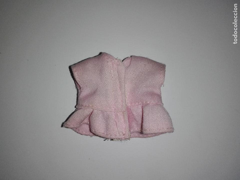 Mu&ntilde;ecas modernas: Camisa de mu&ntilde;eca Bratz - Foto 2