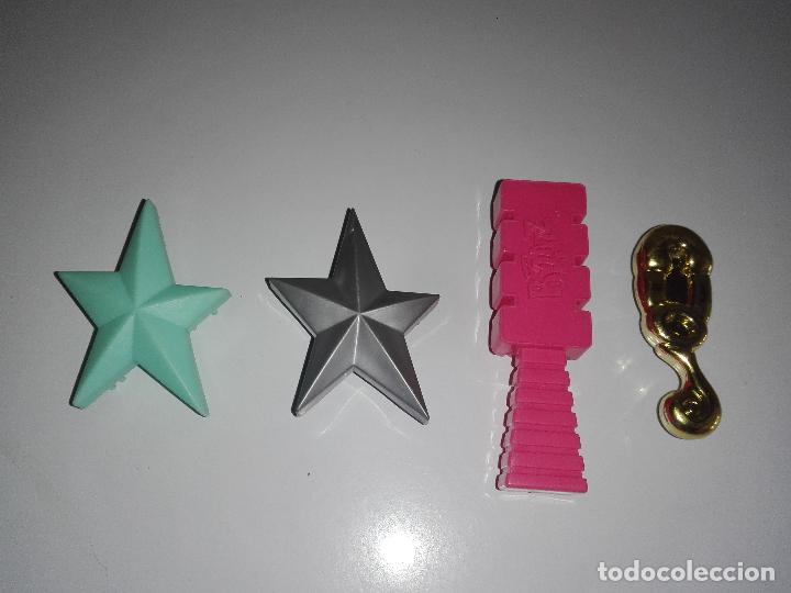 Mu&ntilde;ecas modernas: Lote de peines de mu&ntilde;eca bratz csr2 - Foto 1
