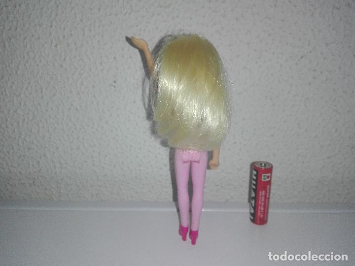 Mu&ntilde;ecas modernas: Prque&ntilde;a mu&ntilde;eca mini barbie mcdonalds - Foto 3