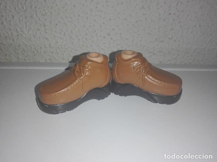 Mu&ntilde;ecas modernas: zapatos de Mu&ntilde;eco bratz ubc - Foto 1