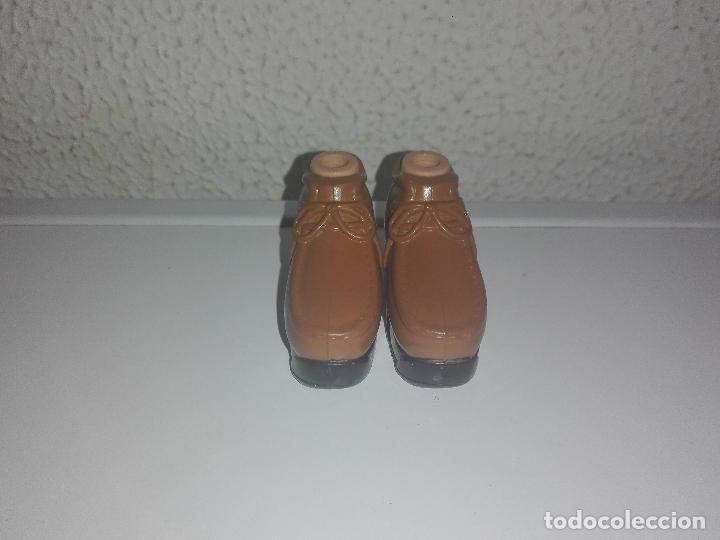 Mu&ntilde;ecas modernas: zapatos de Mu&ntilde;eco bratz ubc - Foto 2