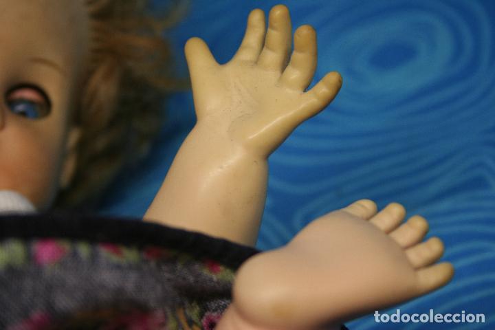 Mu&ntilde;ecas modernas: ANTIGUA MU&Ntilde;ECA MARCADA CON UNA M EN EL CUELLO - Foto 5