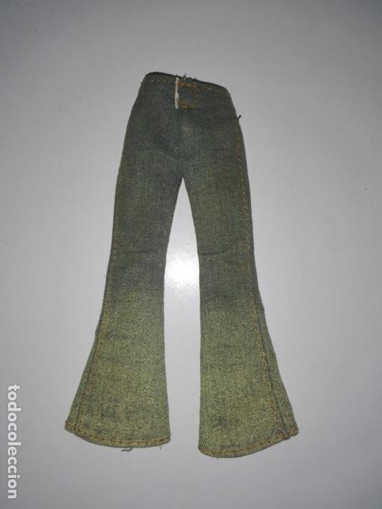 Mu&ntilde;ecas modernas: pantal&oacute;n de mu&ntilde;eca Bratz - Foto 2