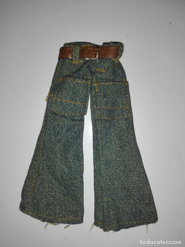 Mu&ntilde;ecas modernas: Pantal&oacute;n de mu&ntilde;eca bratz - Foto 1