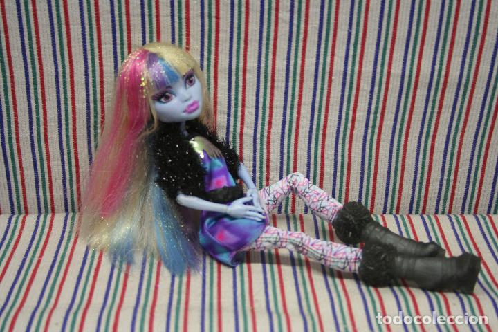 Mu&ntilde;ecas modernas: MU&Ntilde;ECA MONSTER HIGH ABBEY BOMINABLE 2008 - Foto 7