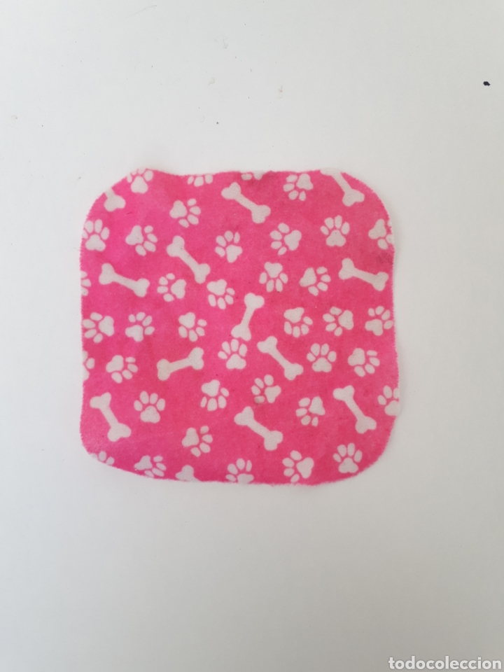 Mu&ntilde;ecas modernas: MANTITA MASCOTA - Foto 1