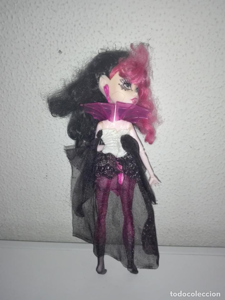 Mu&ntilde;ecas modernas: preciosa mu&ntilde;eca monster high draculaura - Foto 5