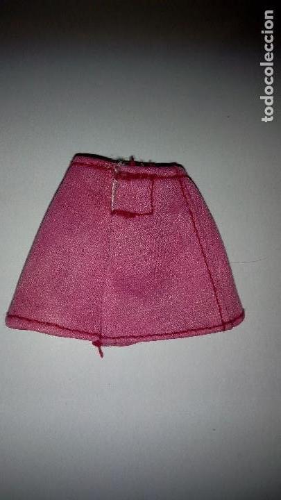 Mu&ntilde;ecas modernas: falda bratz - Foto 2