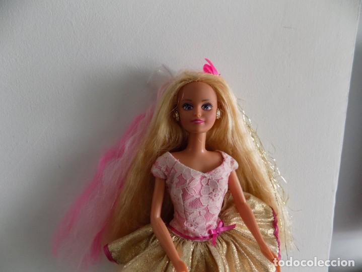 Mu&ntilde;ecas modernas: mu&ntilde;eca sindy de hasbro con mechones - Foto 3