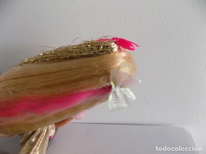 Mu&ntilde;ecas modernas: mu&ntilde;eca sindy de hasbro con mechones - Foto 7