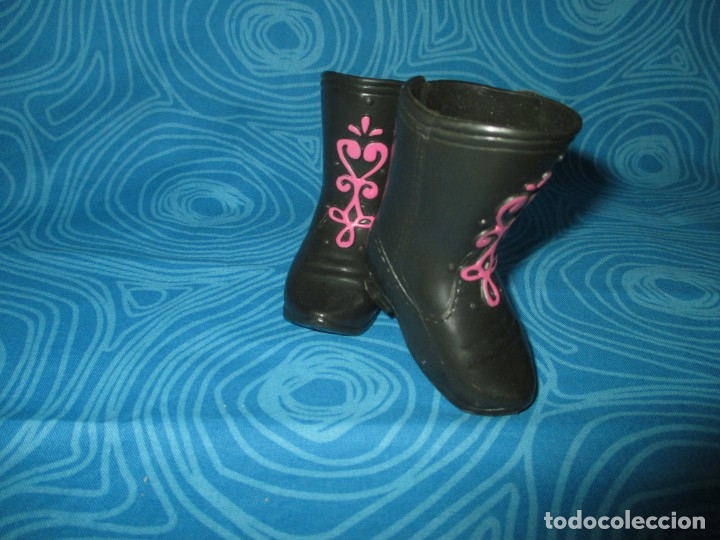 Mu&ntilde;ecas modernas: BOTAS MU&Ntilde;ECA DISNEY ANIMATORS - Foto 3
