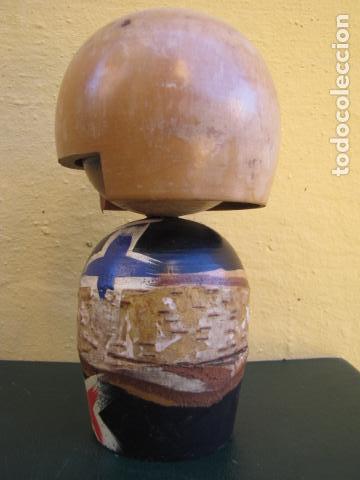 Mu&ntilde;ecas modernas: Mu&ntilde;eca japonesa Kokeshi. madera - Foto 2
