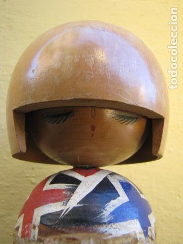 Mu&ntilde;ecas modernas: Mu&ntilde;eca japonesa Kokeshi. madera - Foto 5