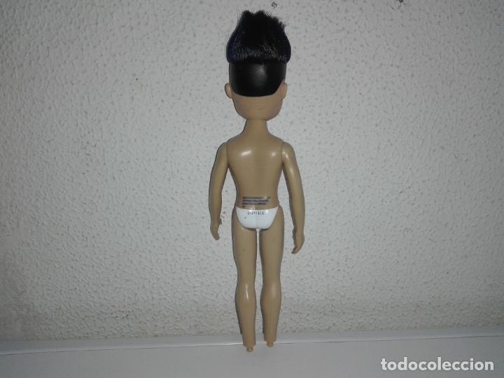 Mu&ntilde;ecas modernas: Mu&ntilde;eco chico bratz - Foto 4