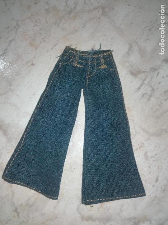 Mu&ntilde;ecas modernas: pantalon de mu&ntilde;eca bratz - Foto 1